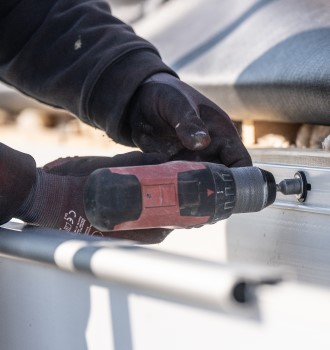 Proline dakgoot vastschroeven